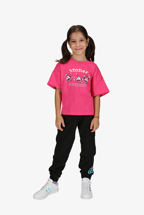 <center><b>Veseli adidas spoj</center></b>