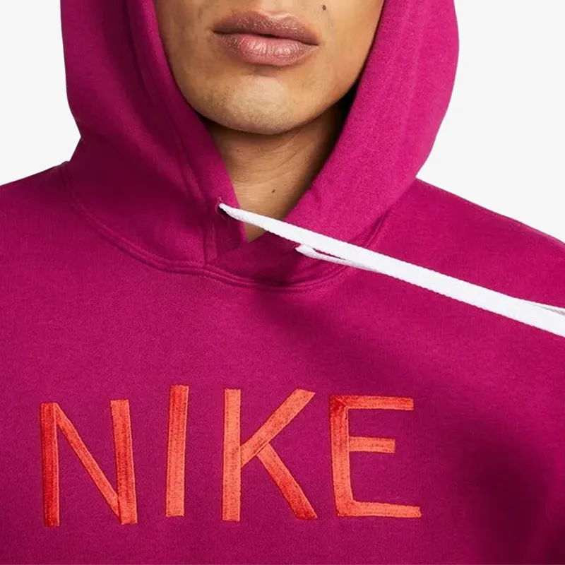 </br><b><center>NIKE</b></center></br>