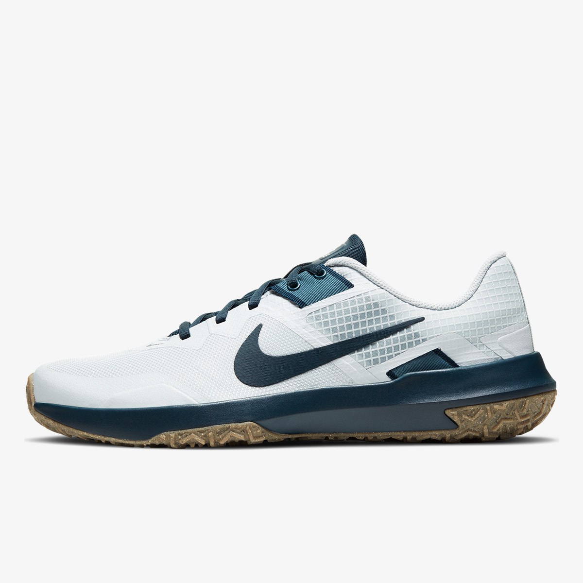 nike varsity tr3