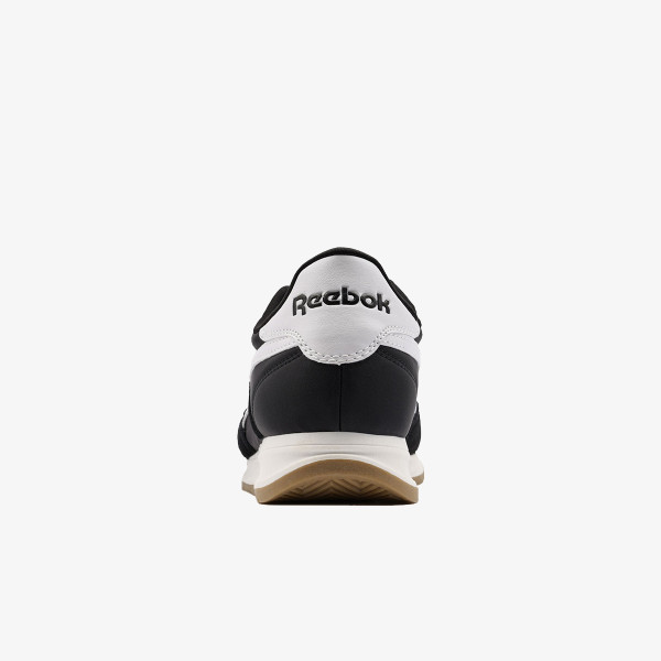Reebok World 70 