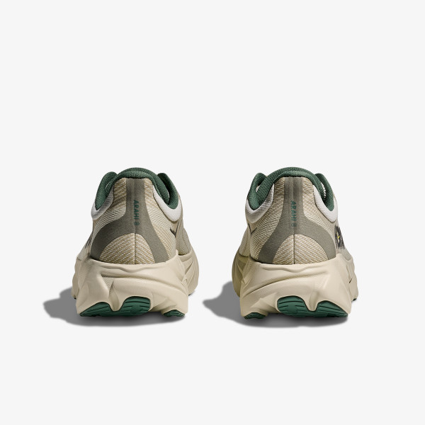 Hoka Arahi 8 