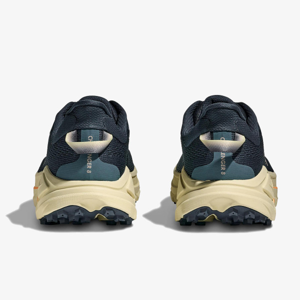 Hoka Challenger 8 