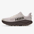 Hoka Challenger 8 