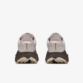 Hoka Challenger 8 