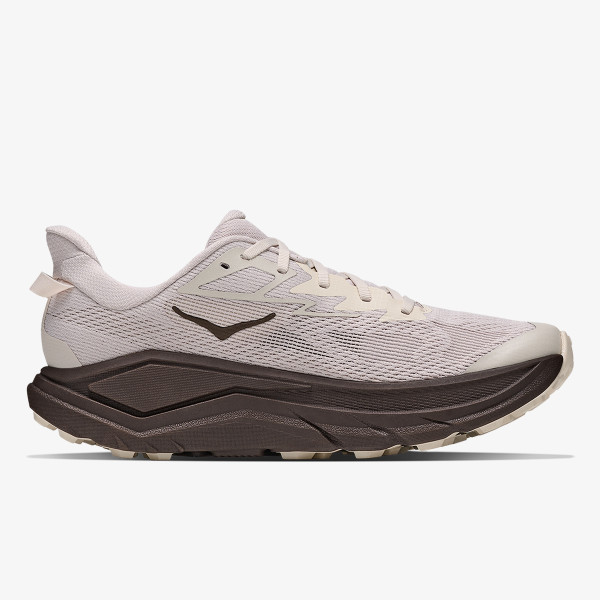 Hoka Challenger 8 