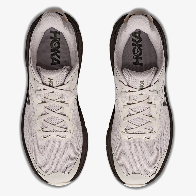 Hoka Challenger 8 