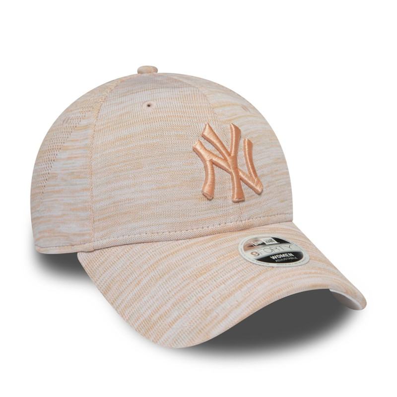 New Era ENGINEERED FIT 9FORTY NEYYAN 
