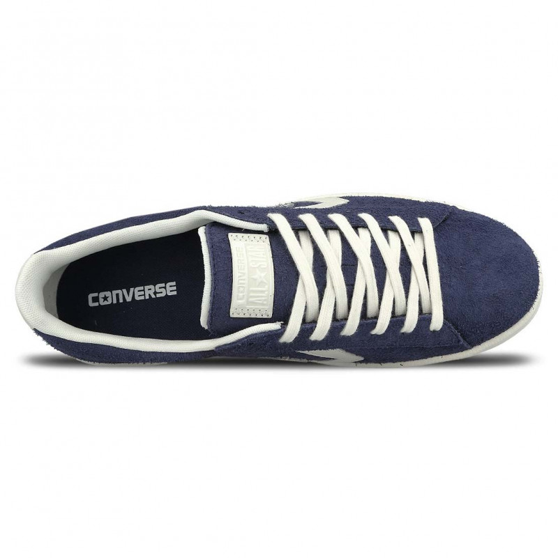 Converse PL 76 