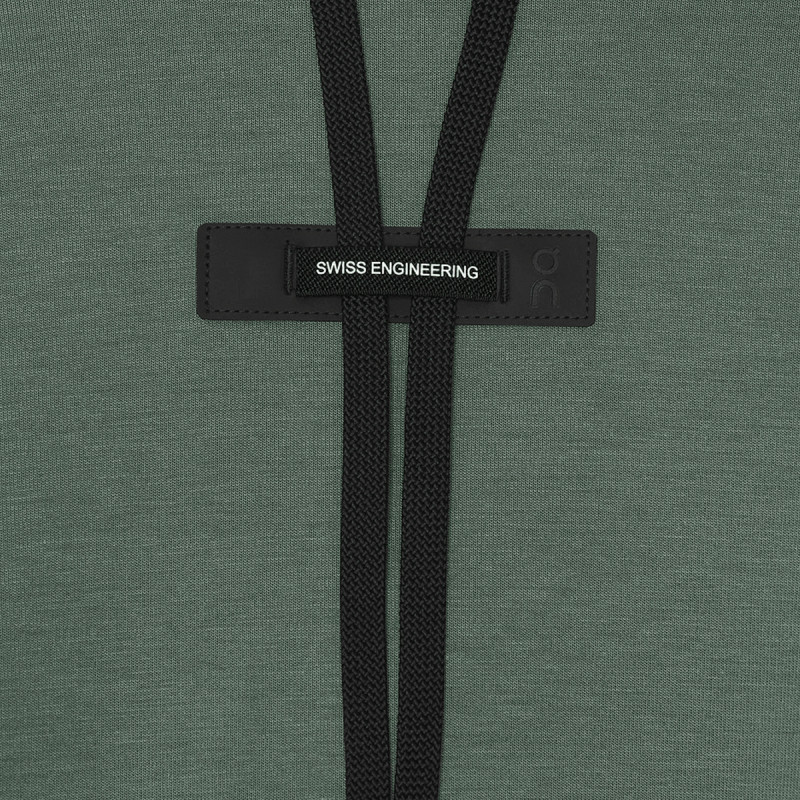 On Focus Tech Hoodie 