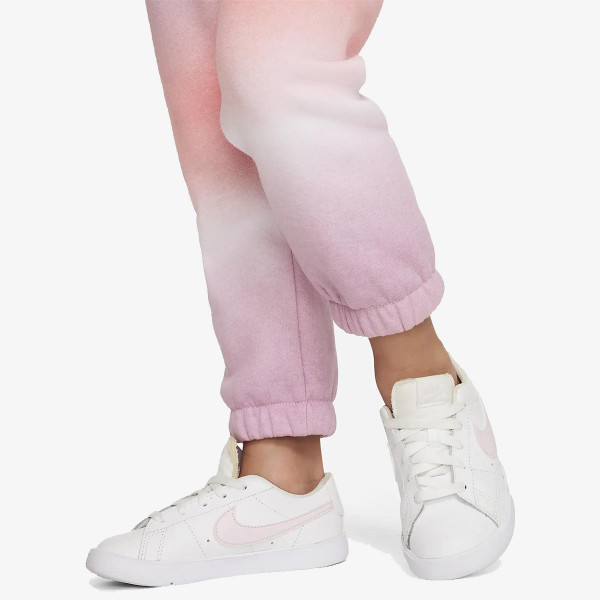 Nike NKG PRINTED CLUB JOGGER SET 