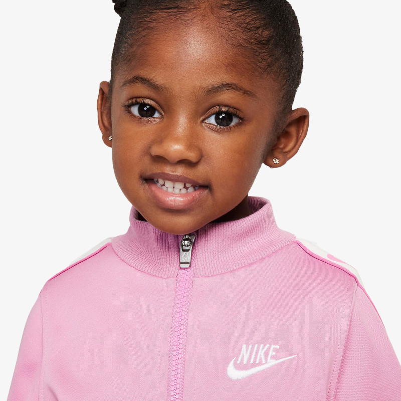 Nike Dri-FIT Logo 