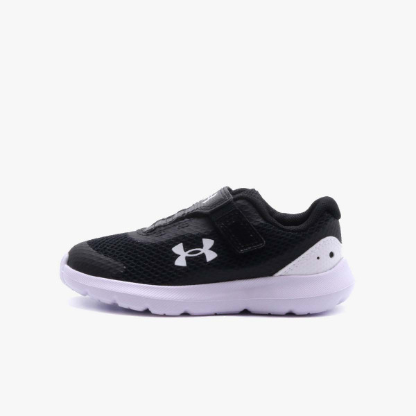 Under Armour Маратонки Surge 3 AC 