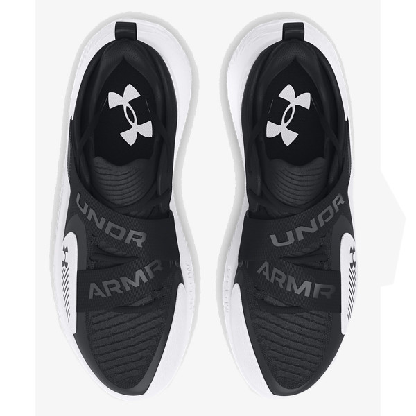 Under Armour UA FLOW FUTR X 4 