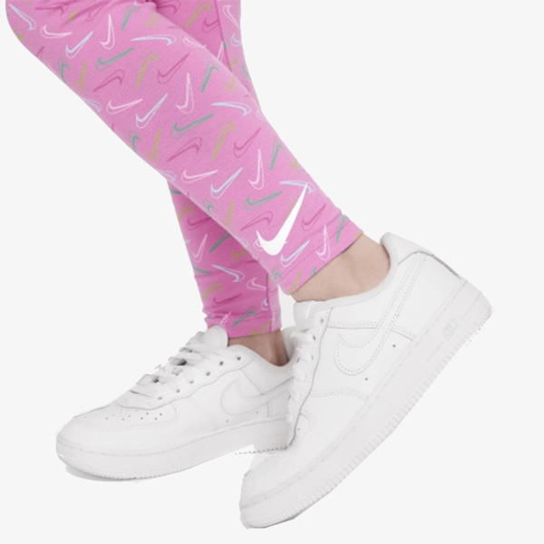 Nike Swoosh 