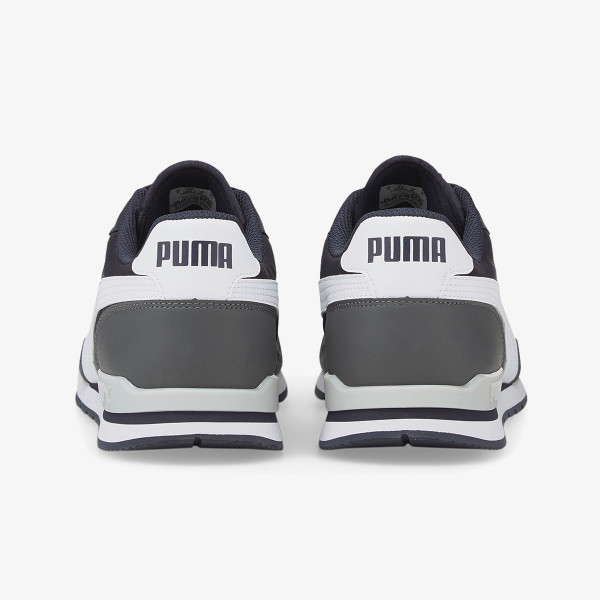 Puma ST Runner v3 