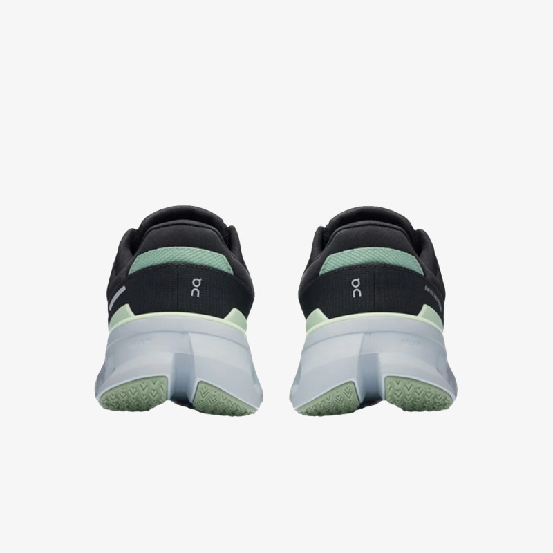 On Cloudrunner 2 