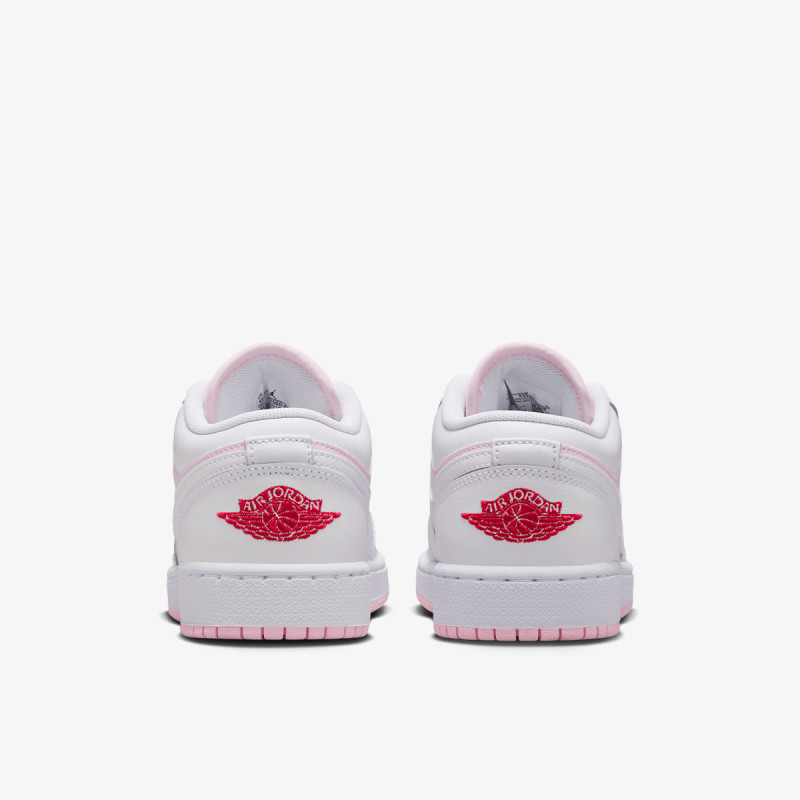 Nike AIR JORDAN 1 LOW BG 