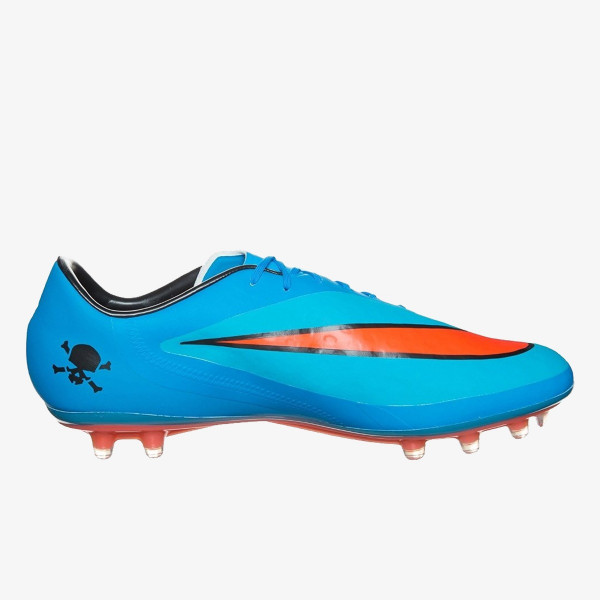 Nike Футболни обувки HYPERVENOM PHATAL FG 