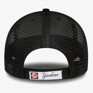 New Era HOME FIELD 9FORTY TRUCKER NEYYAN  BLKLVR 