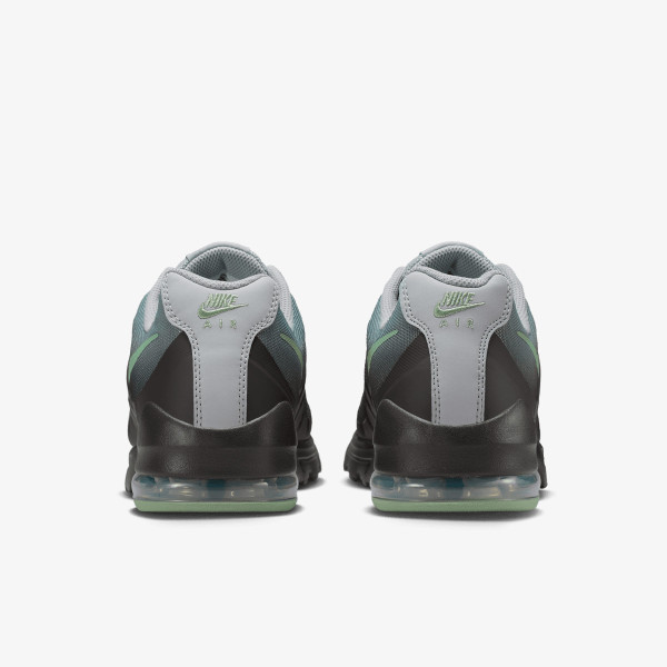 Nike Air Max Dn8 