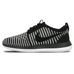 Nike W NIKE ROSHE TWO FLYKNIT 