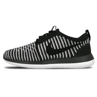 Nike W NIKE ROSHE TWO FLYKNIT 
