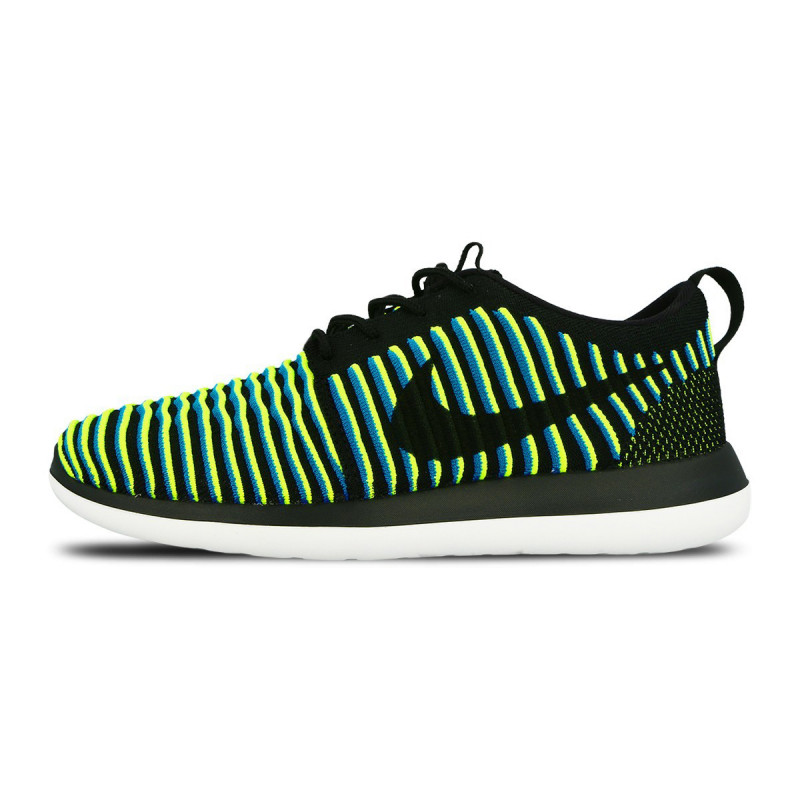 Nike W NIKE ROSHE TWO FLYKNIT 