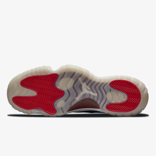 Nike AIR JORDAN 11 RETRO W IE 