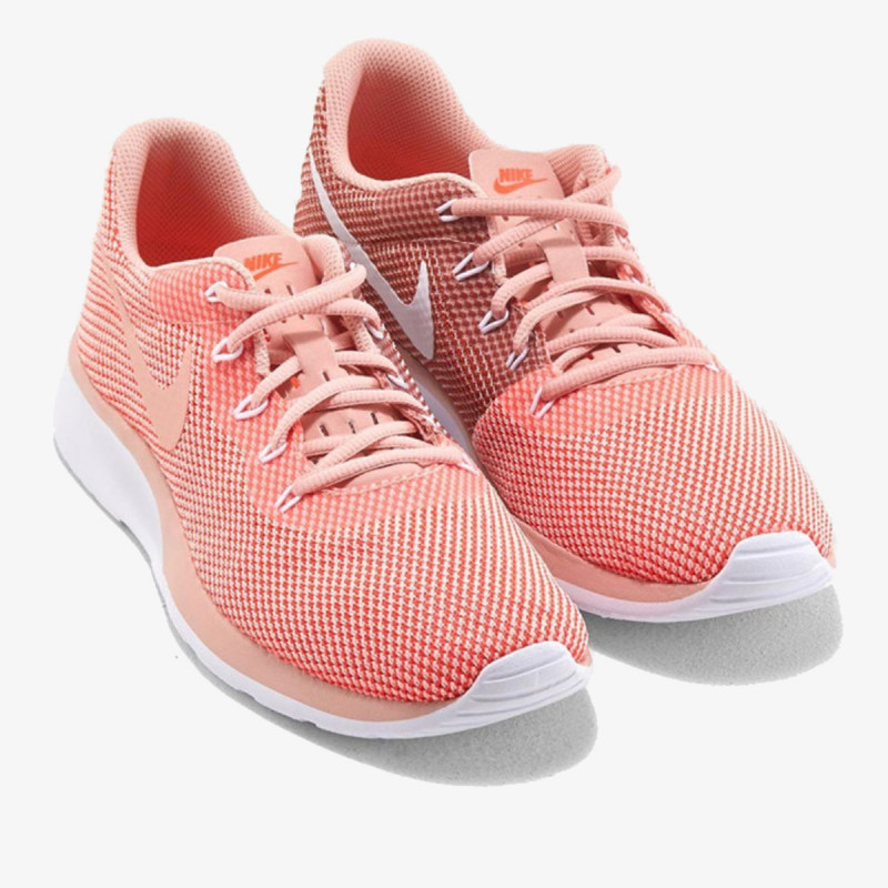 Wmns nike tanjun racer clearance