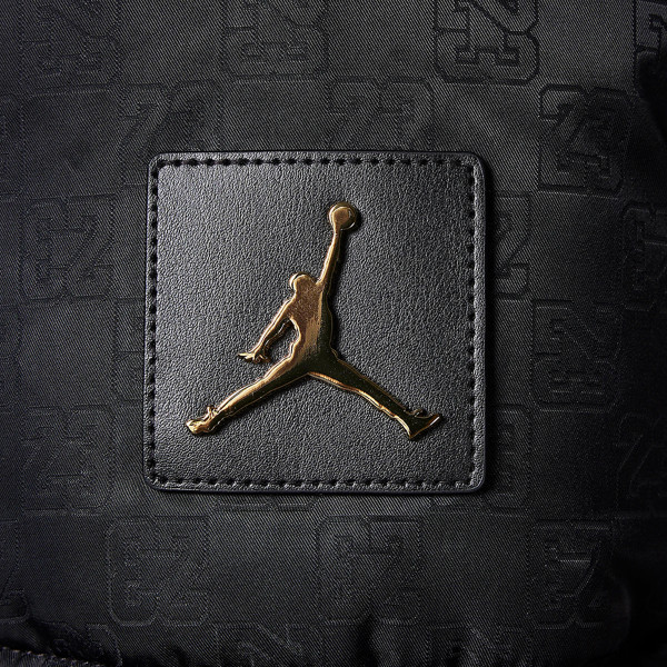 JORDAN Jordan 23 