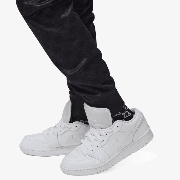 Nike Monogram 