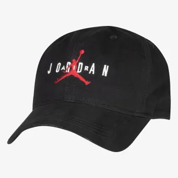 Nike- Haddad Шапка с козирка JORDAN CURVE BRIM ADJUSTABLE 