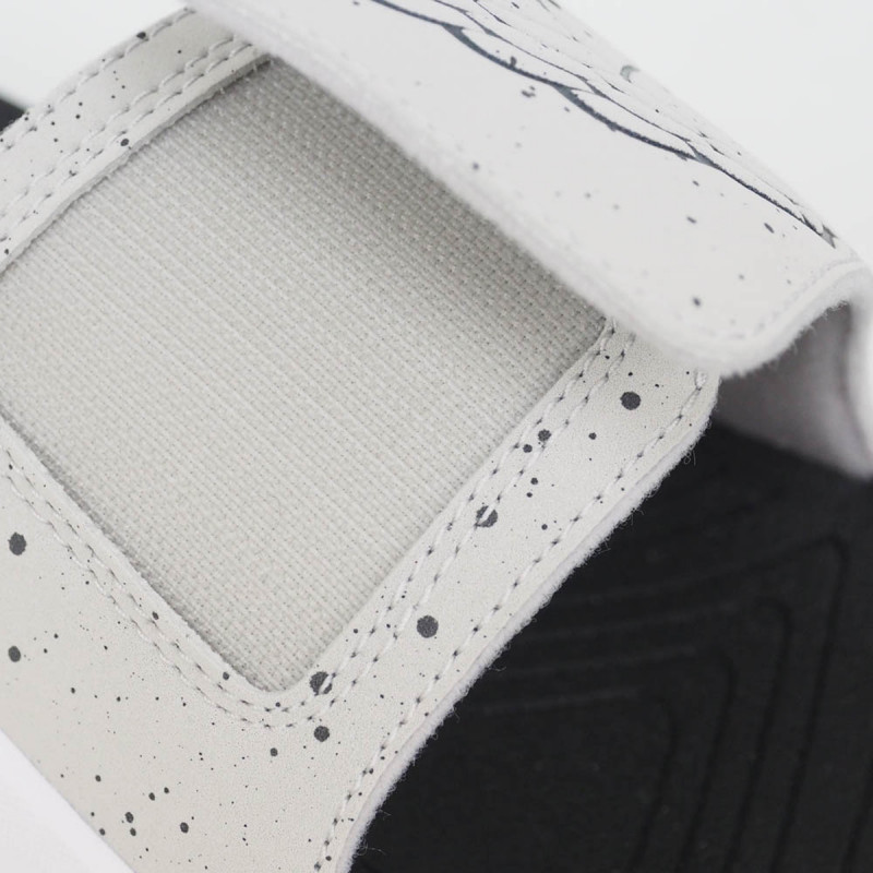 Nike JORDAN HYDRO 7 