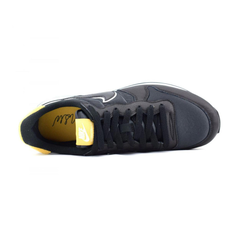 Nike W INTERNATIONALIST HEAT 