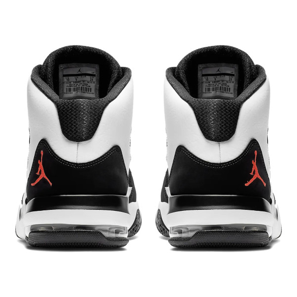 Nike JORDAN MAX AURA 