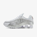Nike Shox R4 