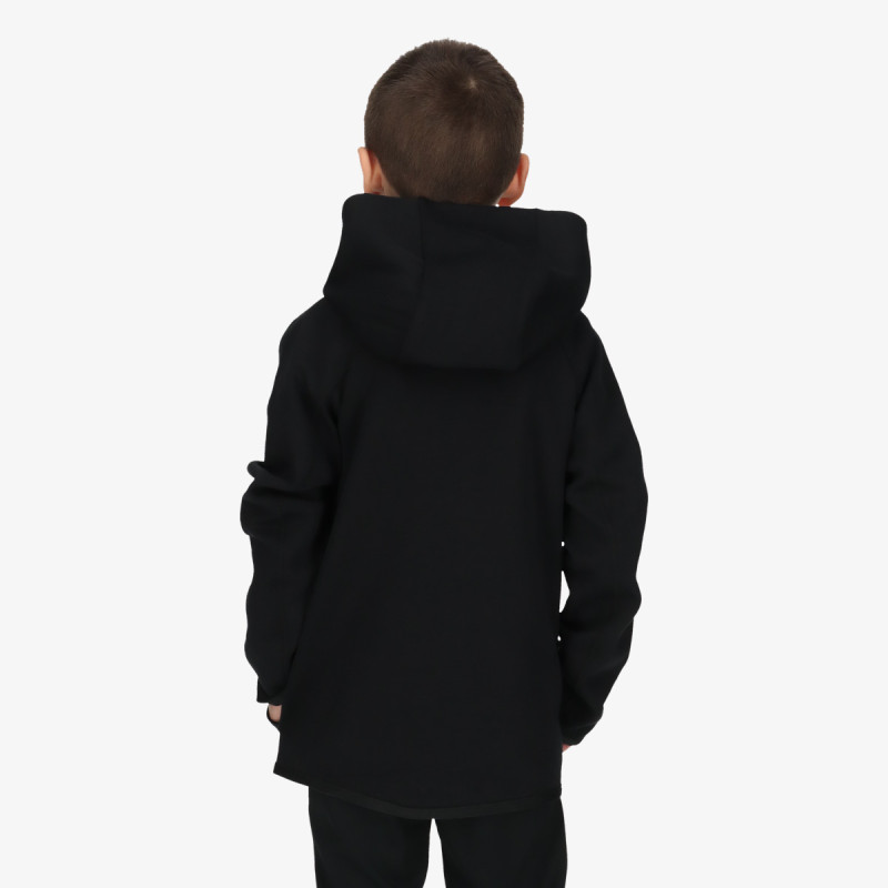 Nike Sportswear Essentials 