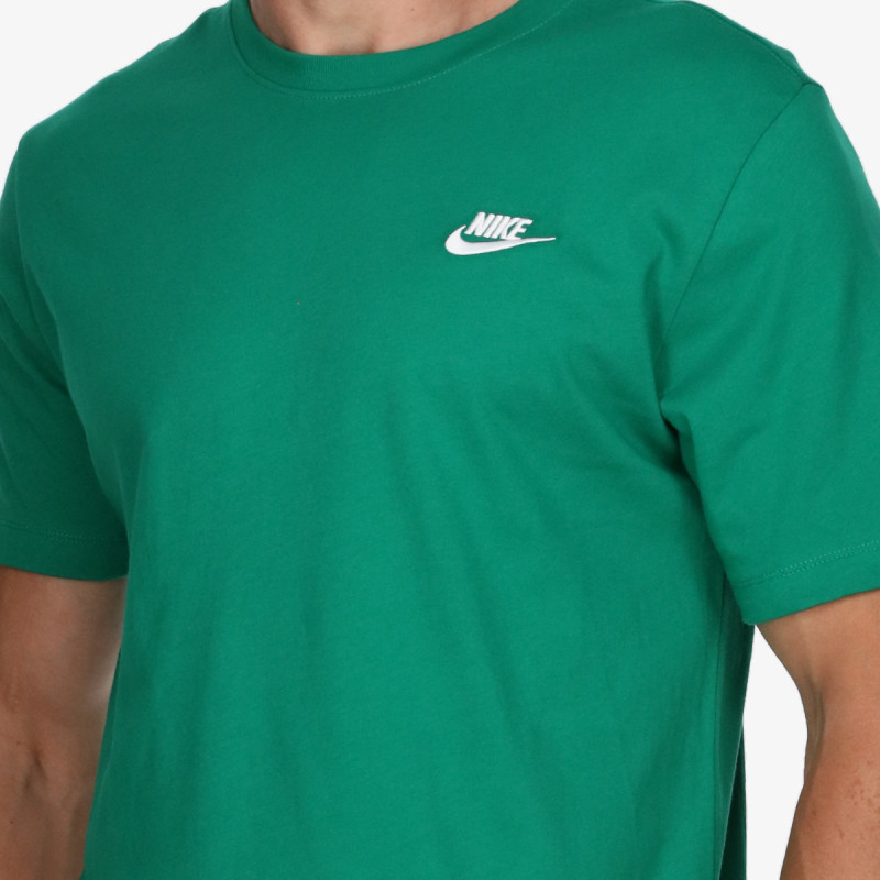 Nike Sportswear Club 