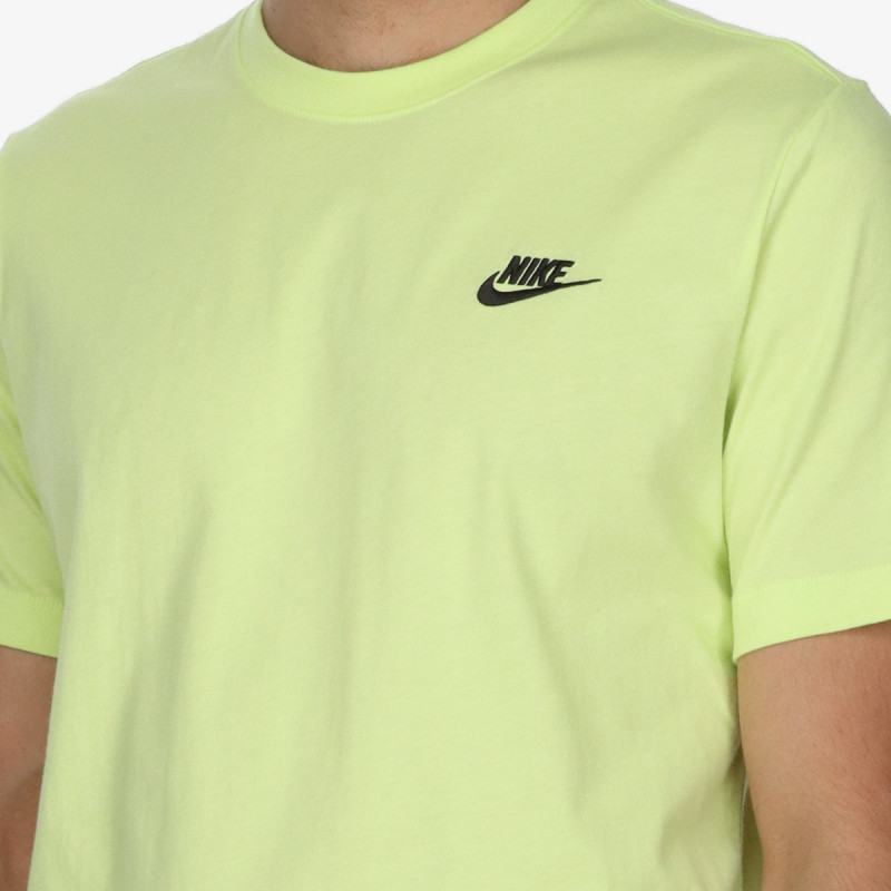 Nike Sportswear Club 