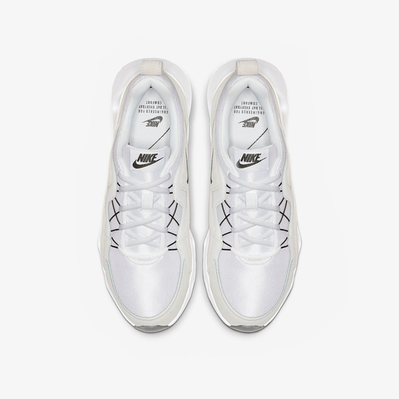 nike wmns uptear