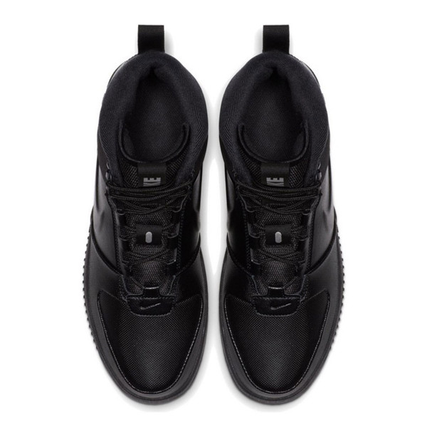 Nike Path Winter 