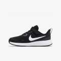 Nike Revolution 5 