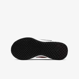 Nike REVOLUTION 5 