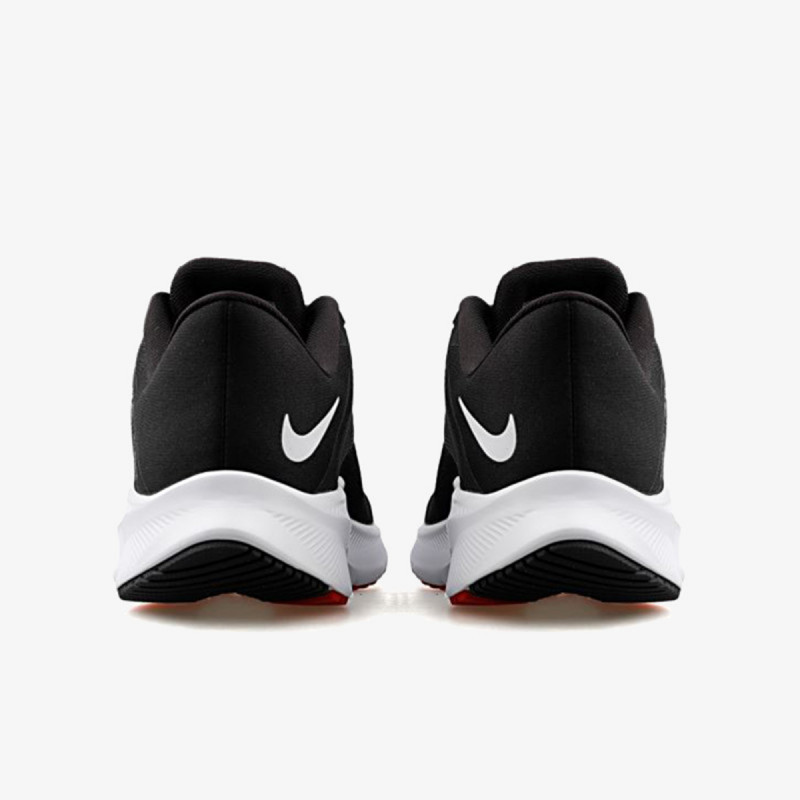 Nike QUEST 3 