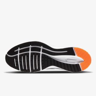 Nike Quest 3 