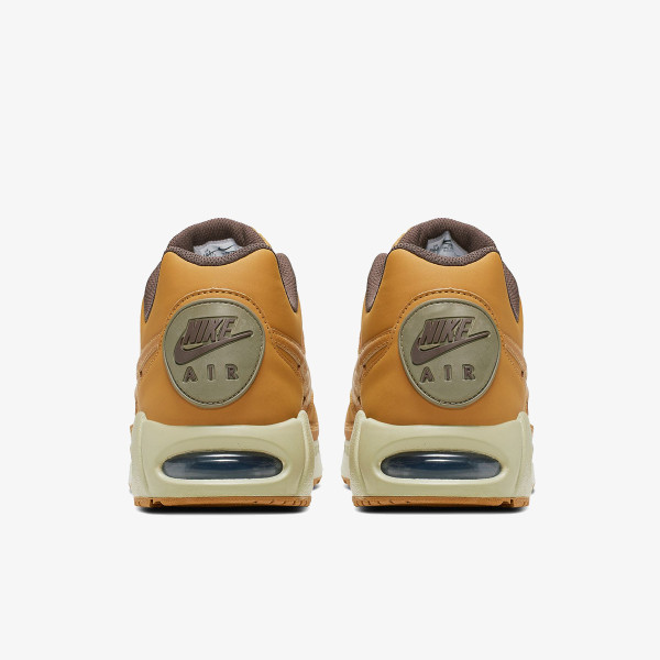 Nike Air Max Ivo 