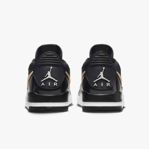 Nike AIR JORDAN LEGACY 312 