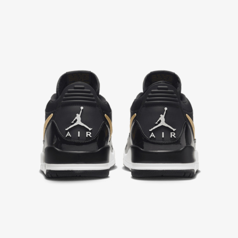 Nike AIR JORDAN LEGACY 312 