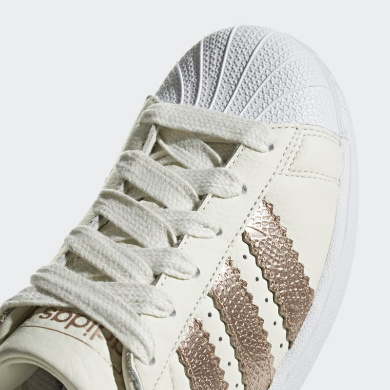 adidas SUPERSTAR W 
