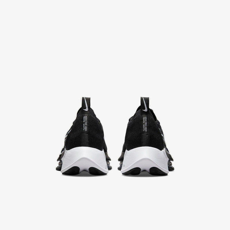 Nike Air Zoom Tempo NEXT% FlyKnit 